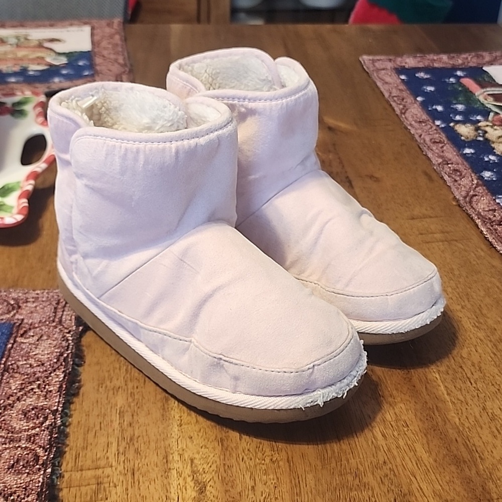 OLD NAVY SZ 3 PINK BOOTS